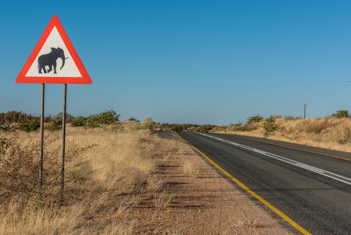 una strada in Namibia